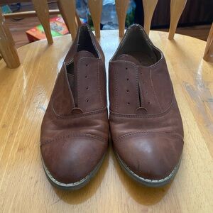 Brown Leather Oxford Shoes